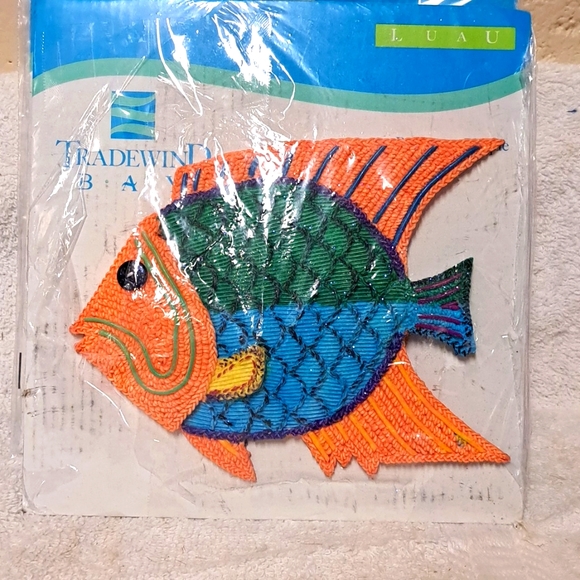 Tradewind Bay Polystone Plaque - Picture 1 of 4